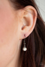 Load image into Gallery viewer, Jaw-Droppingly Jealous - Black Necklace