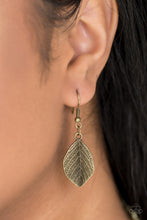 Load image into Gallery viewer, Serenely Sequoia - Brass Necklace