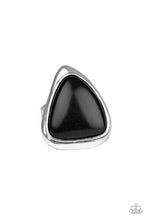 Load image into Gallery viewer, Stone Scene - Black Ring
