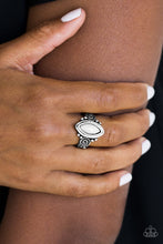 Load image into Gallery viewer, ZOO Hot To Handle - Silver Ring
