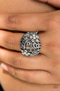 Spring Holiday - White Ring