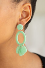 Load image into Gallery viewer, Sparkling Shores - Green Earring
