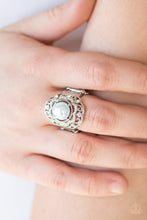 Load image into Gallery viewer, Pearl Princess - Blue Ring
