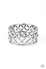 Load image into Gallery viewer, The Big BLOOM - Silver Bracelet
