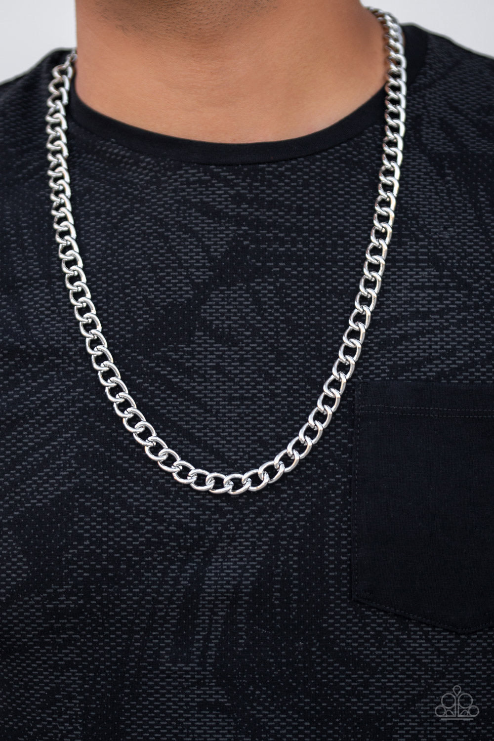Full Court - Silver Urban Necklace