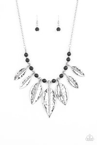 Highland Harvester - Black Necklace