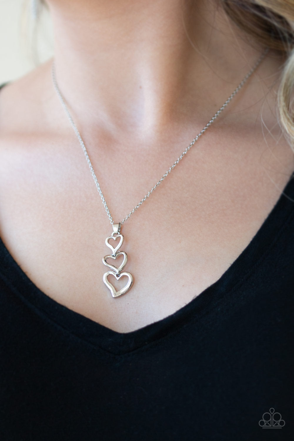 Hearts Aflutter - Silver Necklace