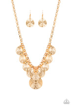 Load image into Gallery viewer, Texture Storm - Gold Necklace
