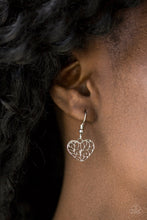 Load image into Gallery viewer, Less Is AMORE - Silver Necklace
