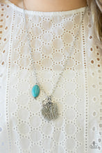 Load image into Gallery viewer, Free-Spirited Forager - Blue Necklace
