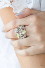 Load image into Gallery viewer, Summer Yacht - Yellow Ring
