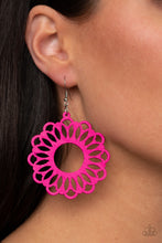 Load image into Gallery viewer, Dominican Daisy - Pink Earring
