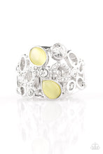 Load image into Gallery viewer, Summer Yacht - Yellow Ring
