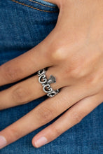 Load image into Gallery viewer, Twinkling Tiaras - Silver Ring
