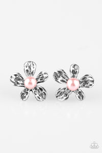 Diva Daisy - Pink Post Earring
