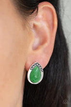 Load image into Gallery viewer, Stone Spectacular - Green Post Earring

