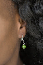 Load image into Gallery viewer, Dream Girl Glow - Green Necklace

