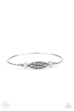 Load image into Gallery viewer, Exquisitely Empress - Silver Bracelet
