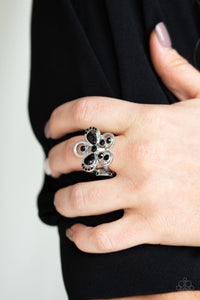 Gardens Of Grandeur - Black Ring