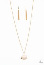 Load image into Gallery viewer, Show And SHELL - Gold Necklace
